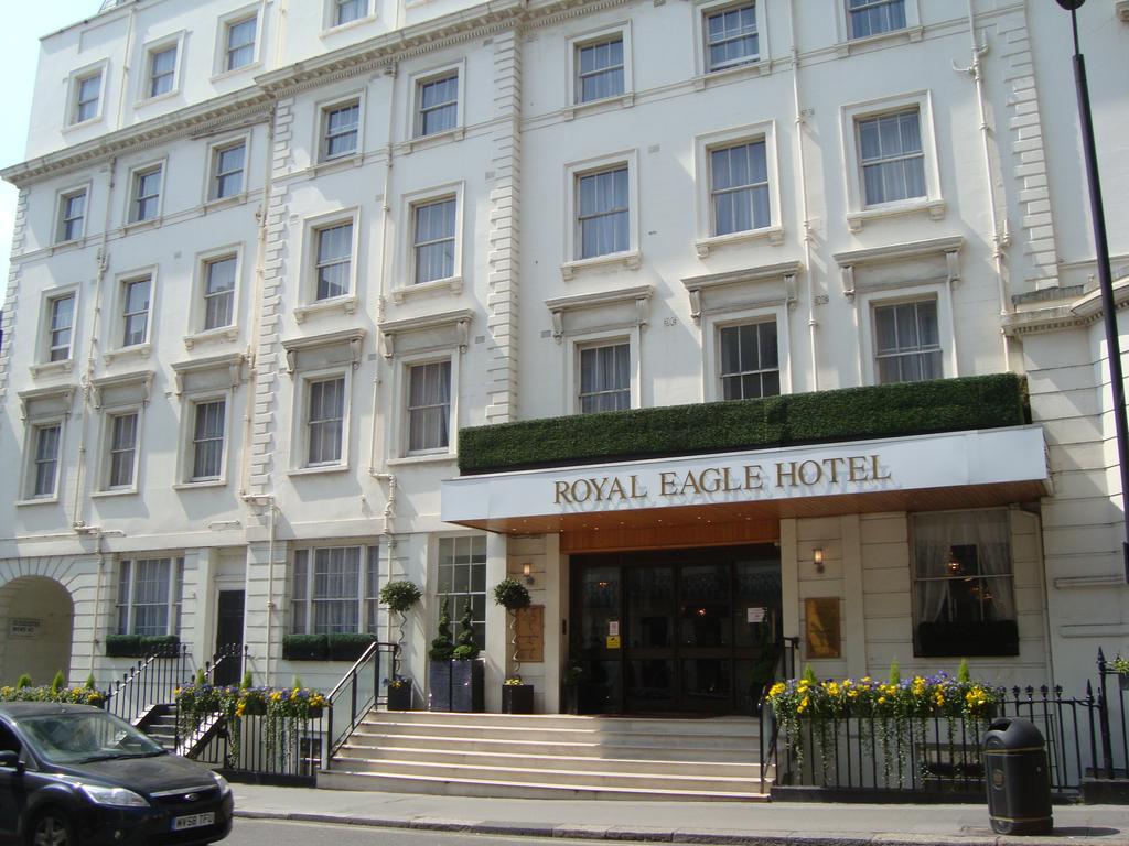 Royal Eagle hotell