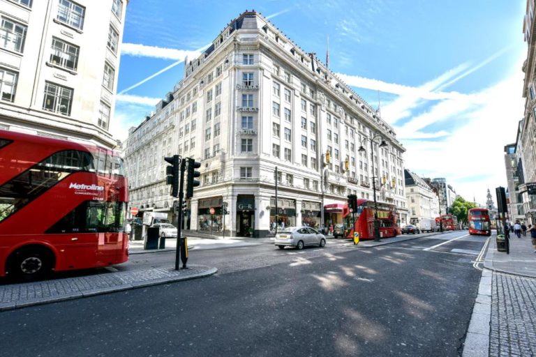 Strand Palace hotell