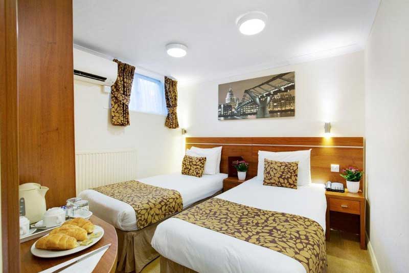 QueensParkHotel-4