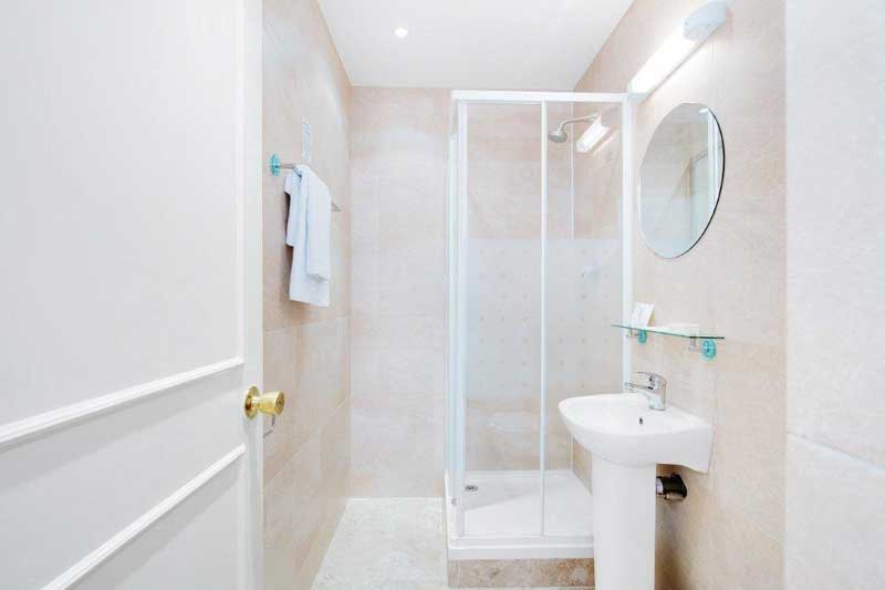 QueensParkHotel-5