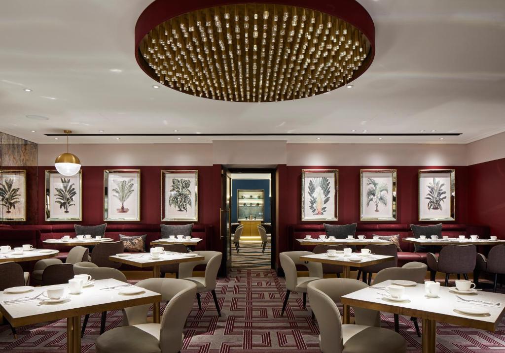 Strand Palace restaurant